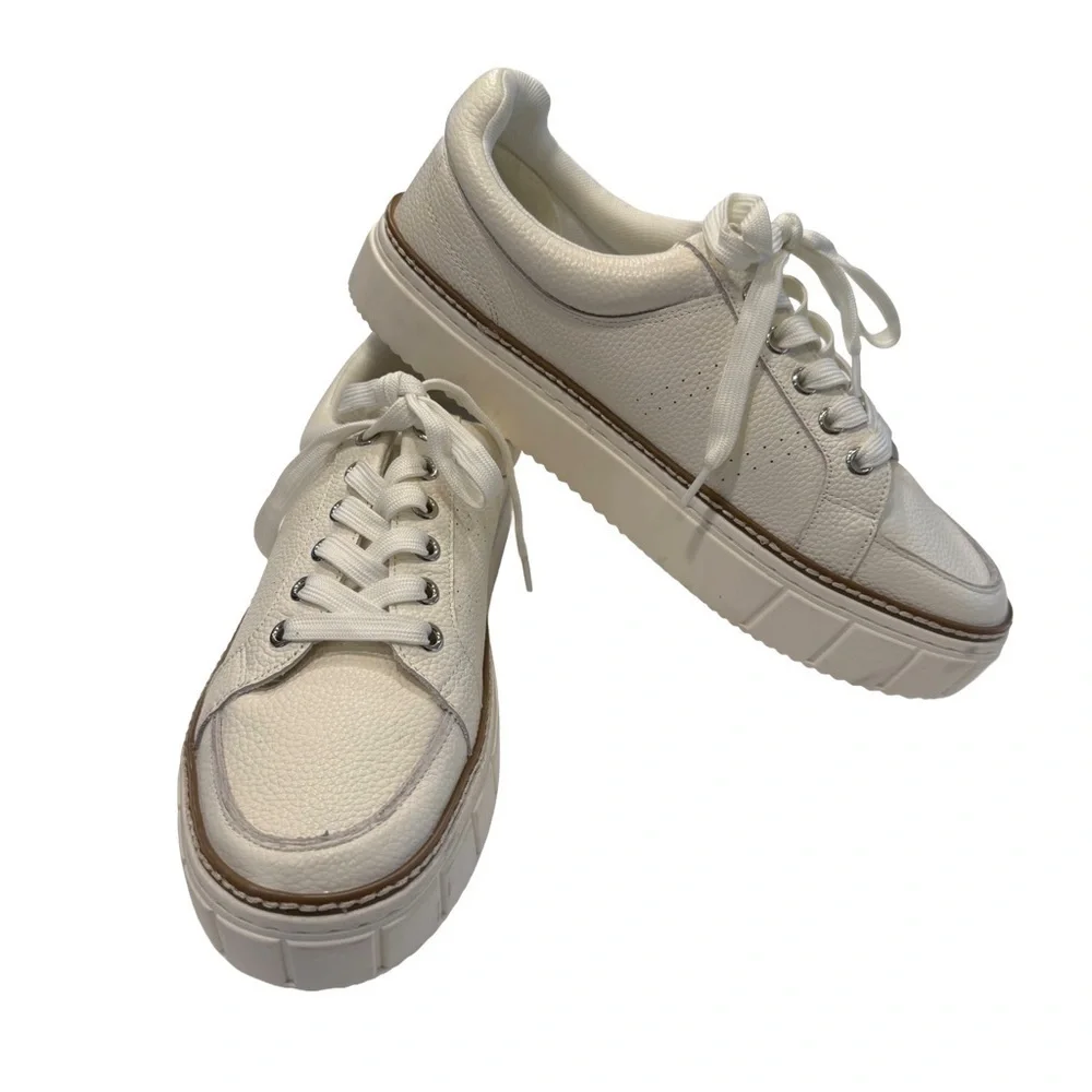 Vince Camuto ”Randay” Women’s Platform Bright White Leather Sneakers Sz 9.5 NEW